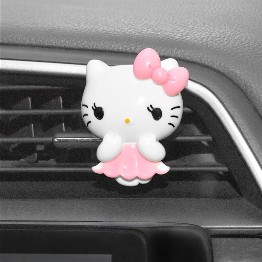 COPY - Hello Kitty Car air freshener with 2 refill